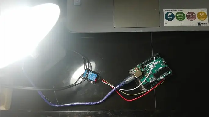Relay module controlling a lamp.
